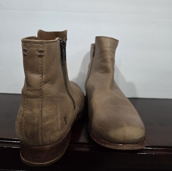 Frye Women\'s Tan Leather Ankle Boots Sz.9B main image 4